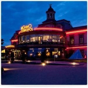 Casino Cosmopol Sundsvall Addresse: Casinoparken, 1, Sundsvall, Sweden Tlf:+46 60 14 11 50 Åpent fra 12-03 hele uken.